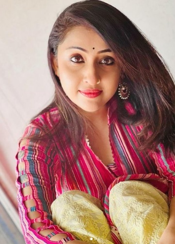 ദാവണി അഴകിൽ  നിത്യ ദാസ്... മനം കവർന്ന് മലയാളത്തിന്റെ സുന്ദരി... കാണം ചിത്രങ്ങൾ