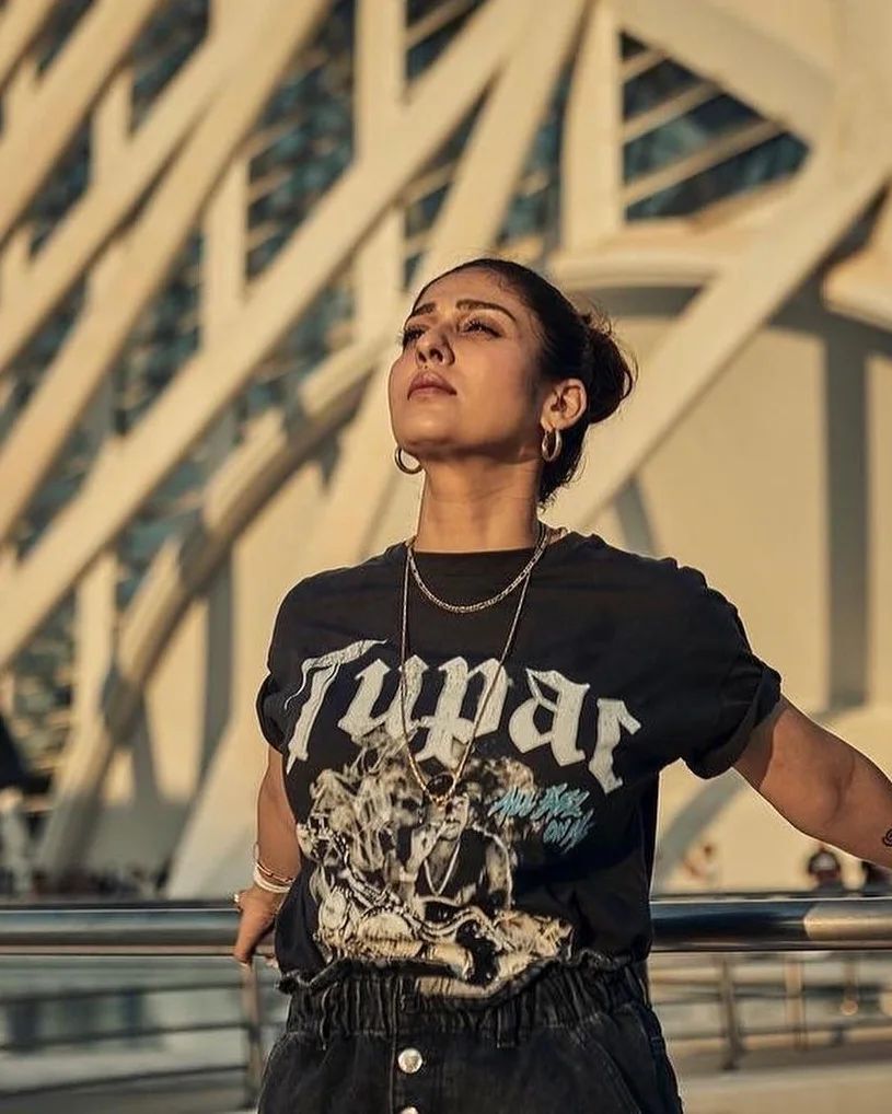 നീ എന്‍ ഉലക അഴകിയേ... നയന്‍താരയുടെ പുതിയ ചിത്രങ്ങളുമായി വിഘ്നേഷ്: നിന്നെ പോല്‍ വേറാരും ഇല്ല