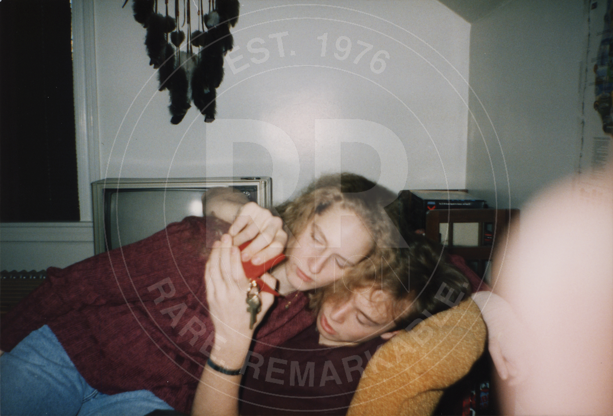  ഇലോൺ മസ്കിൻ്റെ അപൂർവ ചിത്രങ്ങൾ ലേലത്തിനുവച്ച് മുൻ കാമുകി...