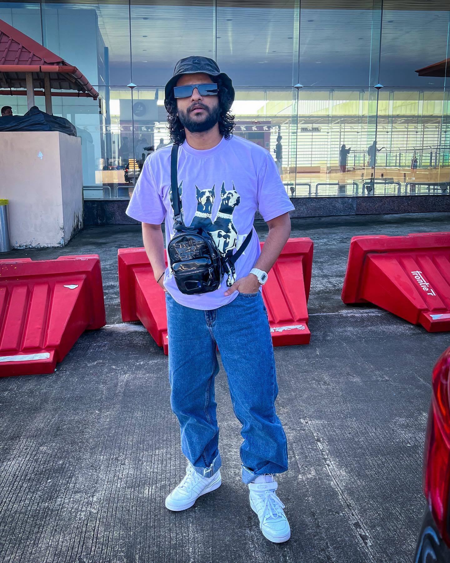 സ്റ്റൈലിഷ് ലുക്കിൽ പുത്തൻ ഫോട്ടോഷൂട്ടുമായി നീരജ് മാധവ്.... കാണാം ചിത്രങ്ങൾ