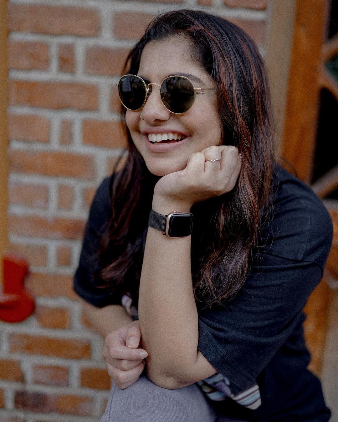  ക്യൂട്ട് മീര... പുത്തൻ ഫോട്ടോഷൂട്ടിൽ സുന്ദരിയായി മീര നന്ദൻ ... കാണാം ചിത്രങ്ങൾ