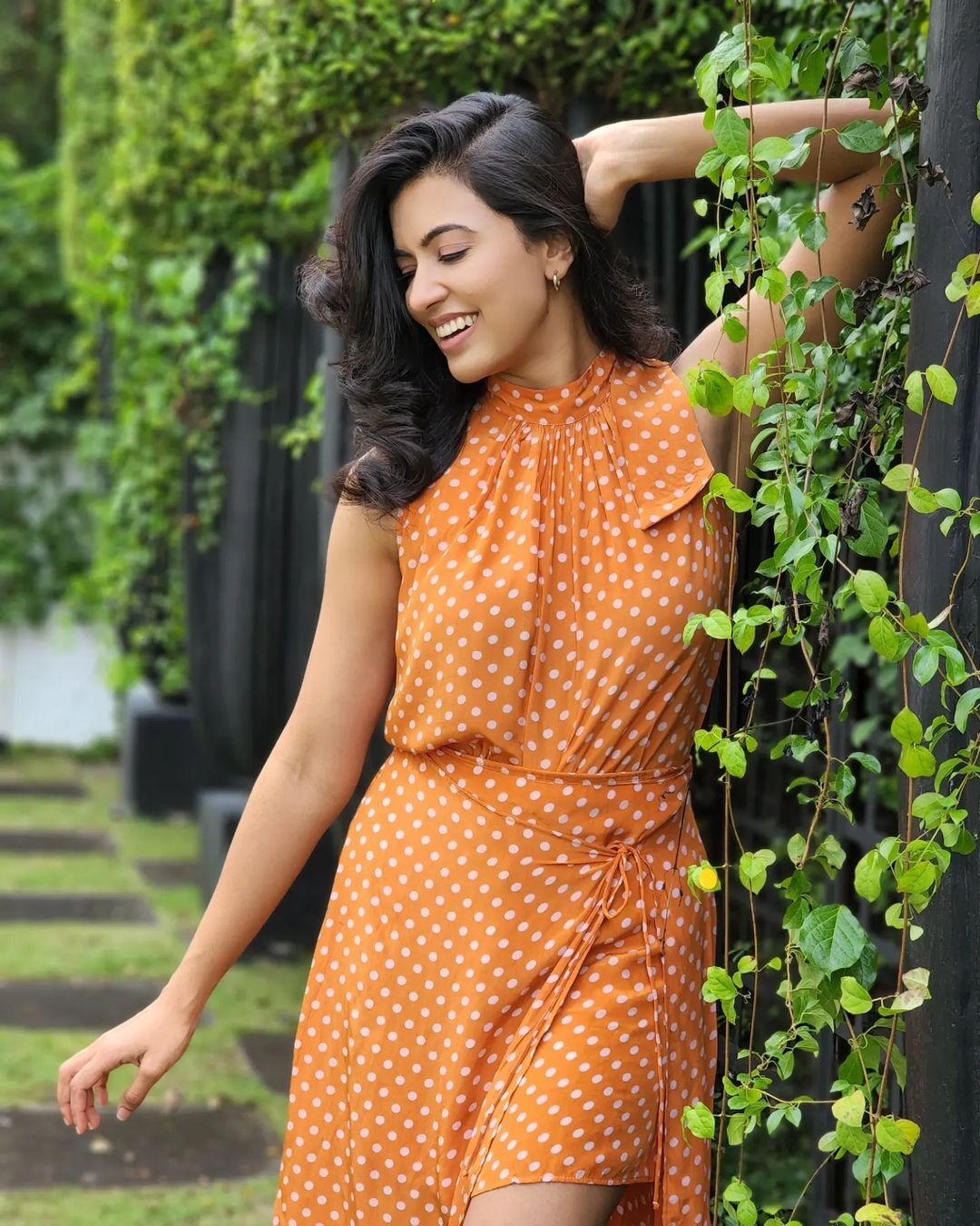 അഞ്ജു... ചിരി പൊളിച്ചു, ഒപ്പം ലുക്കും, വൈറല്‍ ചിത്രങ്ങള്‍ ഏറ്റെടുത്ത് ആരാധകര്‍