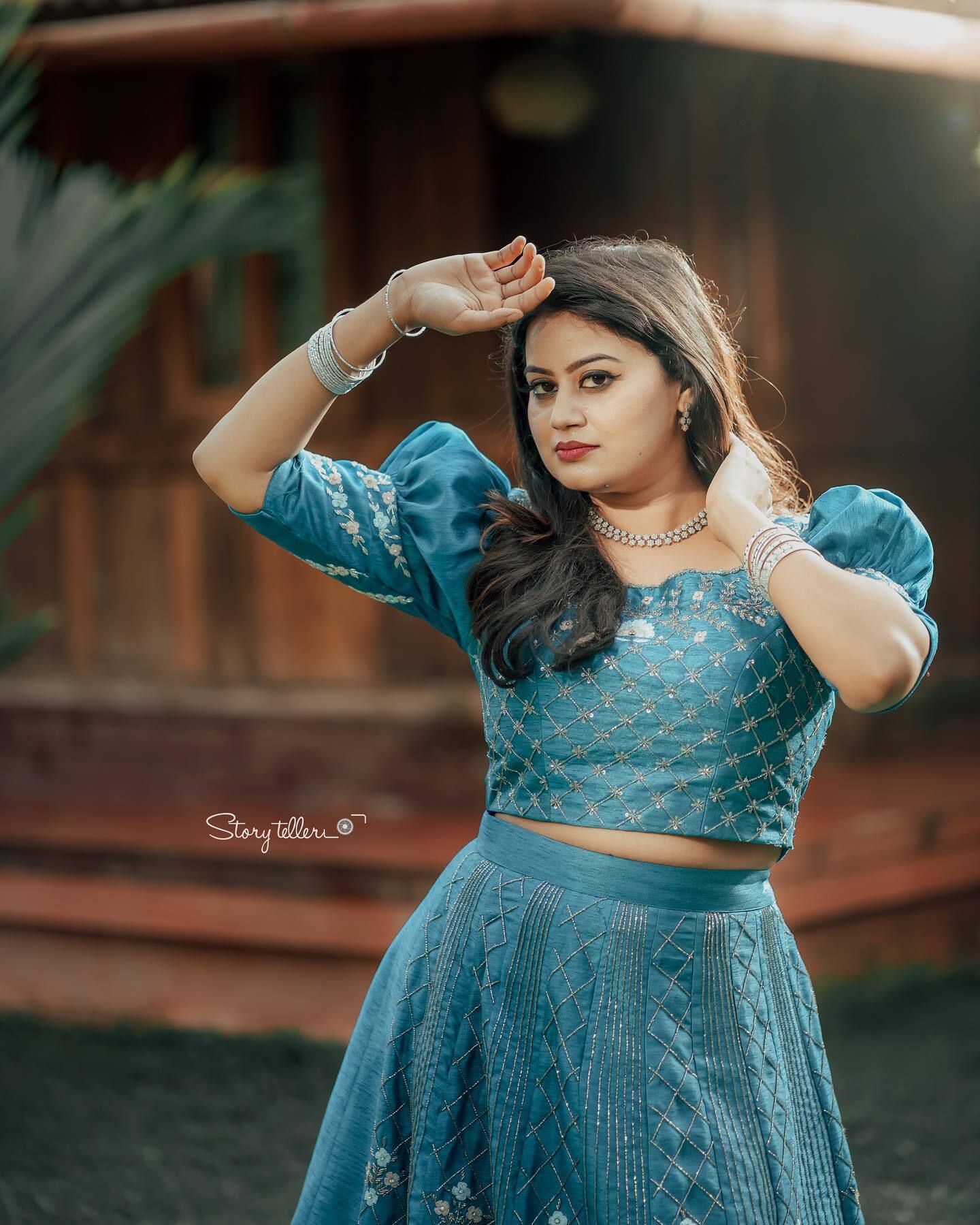 വന്നു... കണ്ടു.. കീഴടക്കി..; കിടിലന്‍ ലുക്കില്‍ അന്‍സിബ, വൈറല്‍ ചിത്രങ്ങള്‍