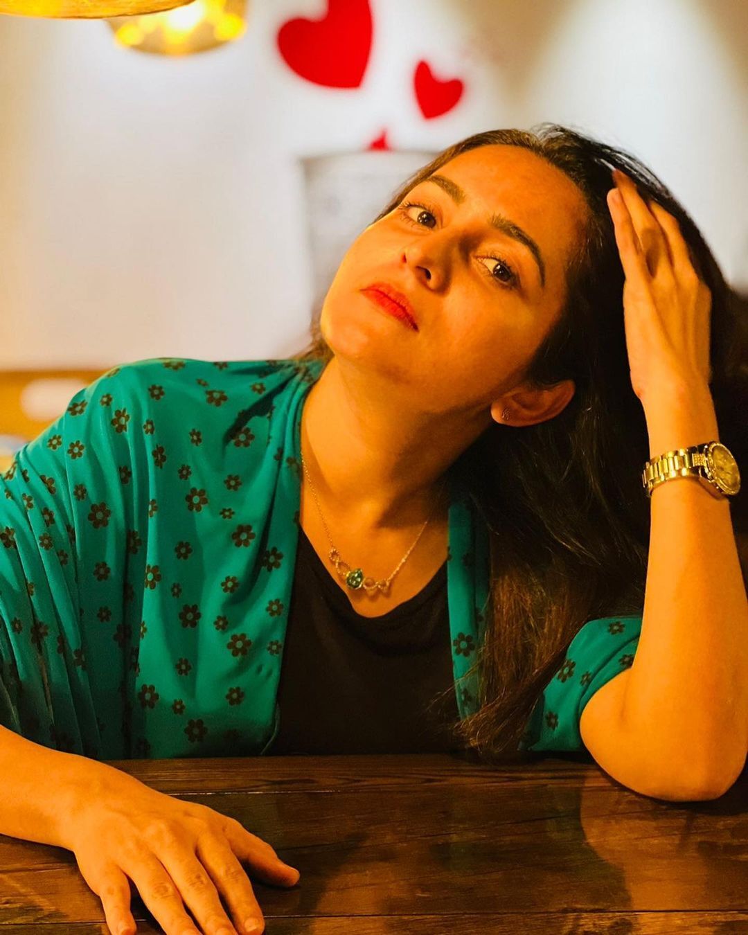 ആ പോസിന് കൊടുക്കണം ഫുള്‍ മാര്‍ക്ക്; ക്യൂട്ട്‌നെസ് വാരിവിതറി ഭാമ, തിരിച്ചുവന്നെന്ന് ആരാധകര്‍, ചിത്രങ്ങള്‍ വൈറല്‍