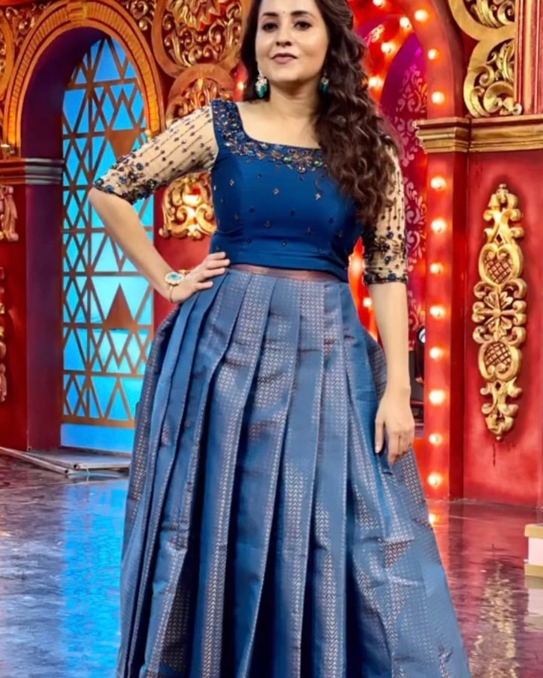 ആ പോസിന് കൊടുക്കണം ഫുള്‍ മാര്‍ക്ക്; ക്യൂട്ട്‌നെസ് വാരിവിതറി ഭാമ, തിരിച്ചുവന്നെന്ന് ആരാധകര്‍, ചിത്രങ്ങള്‍ വൈറല്‍