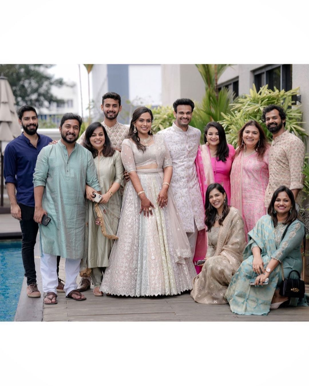 എന്താ പോസ്, ലുക്കും മാറിയല്ലോ, പൊളിച്ചല്ലോ കല്യാണിയുടെ ബീവിസ് സ്‌റ്റൈല്‍; ചിത്രങ്ങള്‍ വൈറല്‍