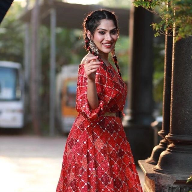 ചൈനീസ് ഹെയര്‍സ്റ്റൈലാണോ..? കിടിലന്‍ ചിത്രവുമായി സ്വാസിക, ഏറ്റെടുത്ത് ആരാധകര്‍