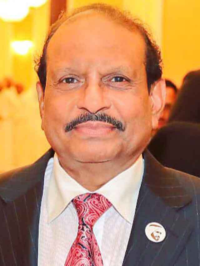 എത്രയാണ് യൂസഫലിയുടെ സമ്പാദ്യം? ജീവിതം, വിദ്യാഭ്യാസം എന്നിവയറിയാം