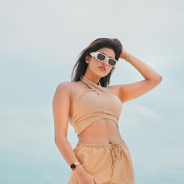 Anjali Arora MMS: कच्चा बादाम फेम अंजली अरोड़ा का MMS वीडियो लीक? सोशल मीडिया पर मच गया बवाल