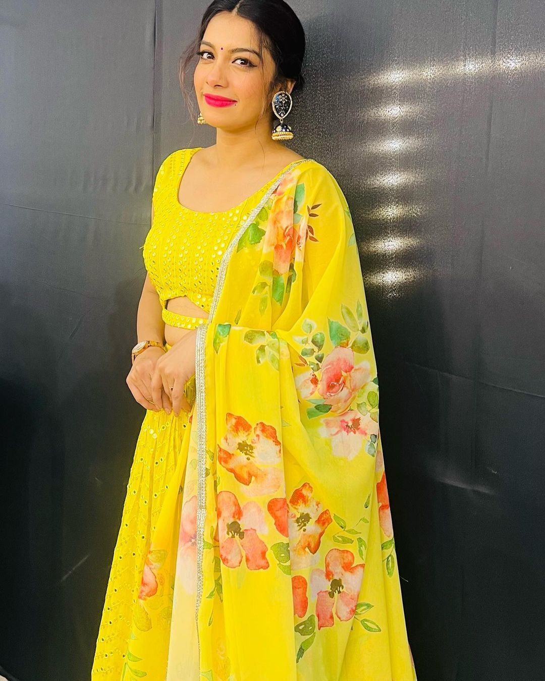 സാരിയില്‍ മിന്നിത്തിളങ്ങി ദില്‍ഷ; എന്തൊരു ക്യൂട്ടാണെന്ന് ആരാധകര്‍, വൈറല്‍ ചിത്രങ്ങള്‍ 