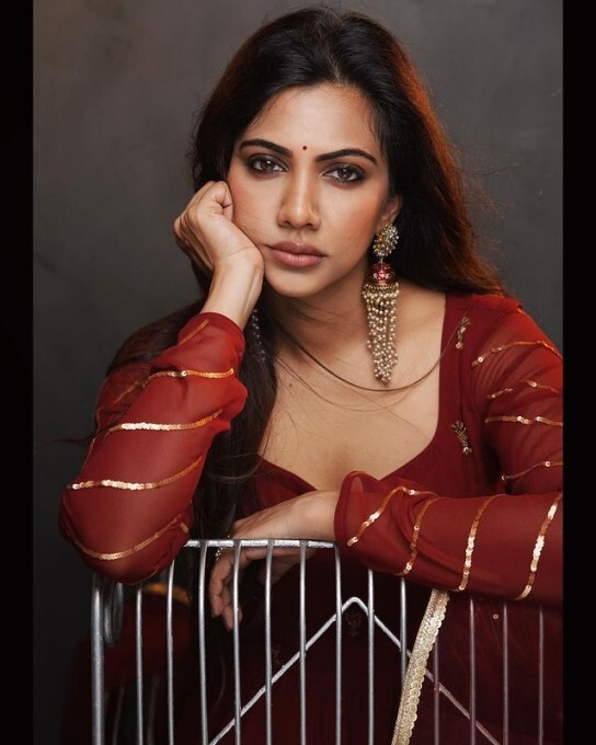 Check Out Actress Madonna Sebastian Stunning Pictures