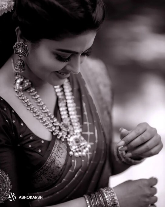 Check Out Kollywood Actress Sneha Stunning Photos In Saree