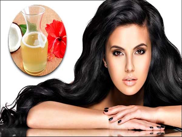  മുടിയിൽ എണ്ണ  തേക്കുമ്പോൾ  ഇക്കാര്യങ്ങൾ നിങ്ങൾ   ശ്രദ്ധിക്കാറില്ലേ..എങ്കിൽ സൂക്ഷിക്കണം!