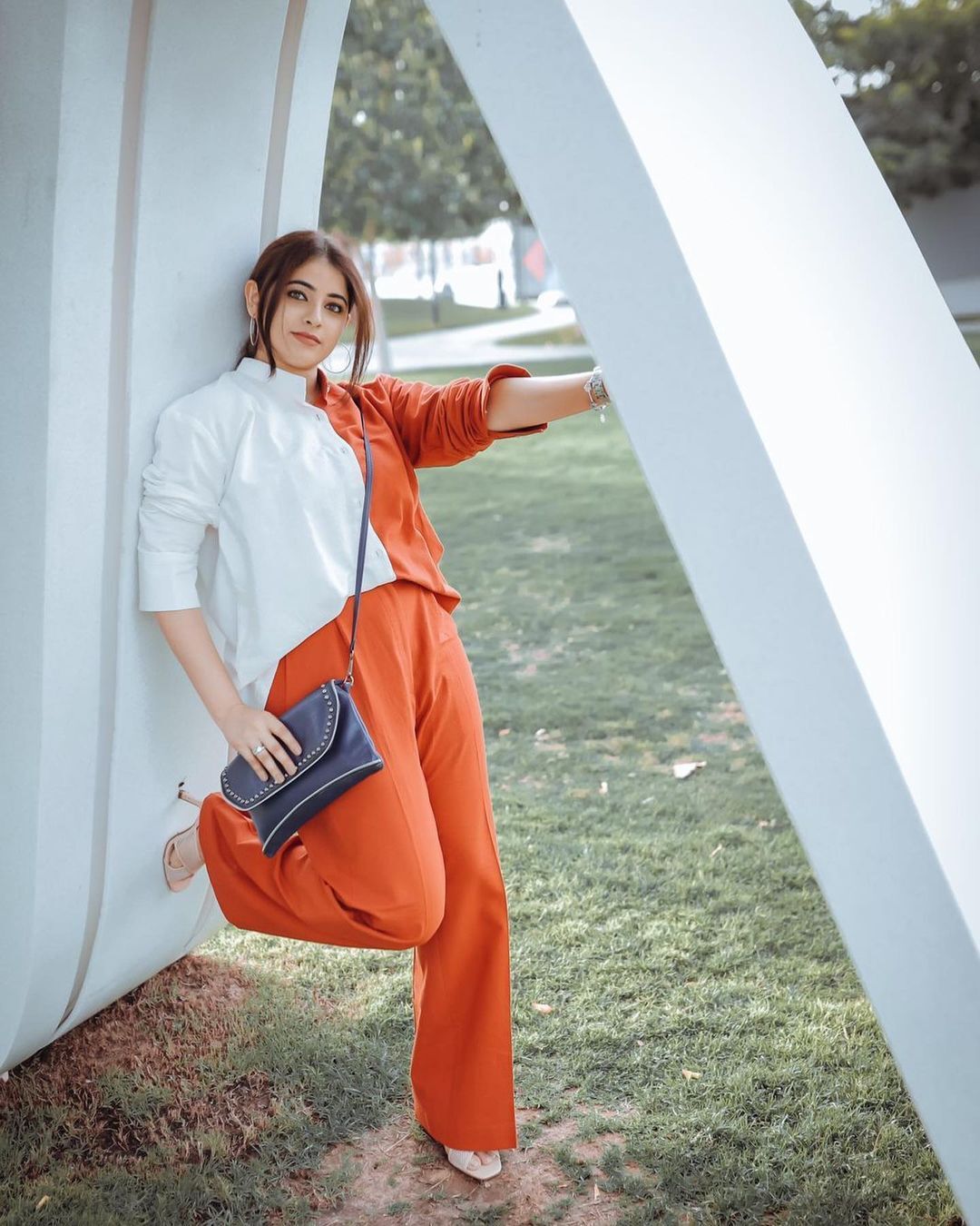 ആഹാ... മികച്ച ഒരു കോമ്പിനേഷന്‍.. ഇതൊക്കെ എങ്ങനെ സാധിക്കുന്നു? ഐമയുടെ പുതിയ ചിത്രങ്ങള്‍ കണ്ടാലോ