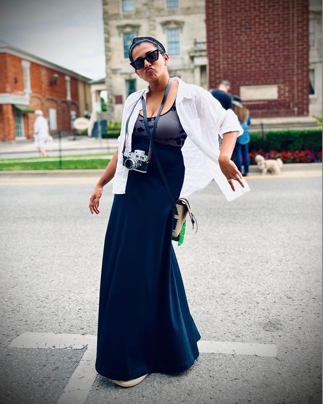 ആരാധകരെ ശാന്തരാകുവിന്‍...; എന്നാലും ആ ക്യാമറ ഏതാ..? പാര്‍വതിയുടെ കിടിലന്‍ ചിത്രങ്ങള്‍ കണ്ടോ