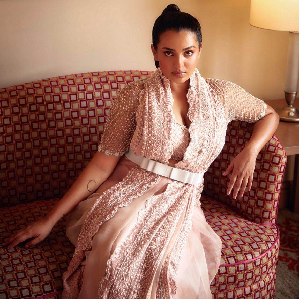 ആരാധകരെ ശാന്തരാകുവിന്‍...; എന്നാലും ആ ക്യാമറ ഏതാ..? പാര്‍വതിയുടെ കിടിലന്‍ ചിത്രങ്ങള്‍ കണ്ടോ