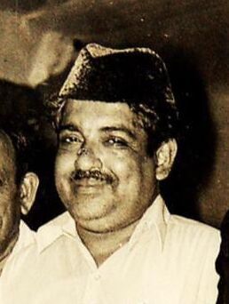 കേരളത്തിലെ മുഖ്യമന്ത്രിമാര്‍ ആരൊക്കെ? എത്ര കാലം ഭരിച്ചു?