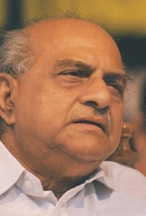 കേരളത്തിലെ മുഖ്യമന്ത്രിമാര്‍ ആരൊക്കെ? എത്ര കാലം ഭരിച്ചു?