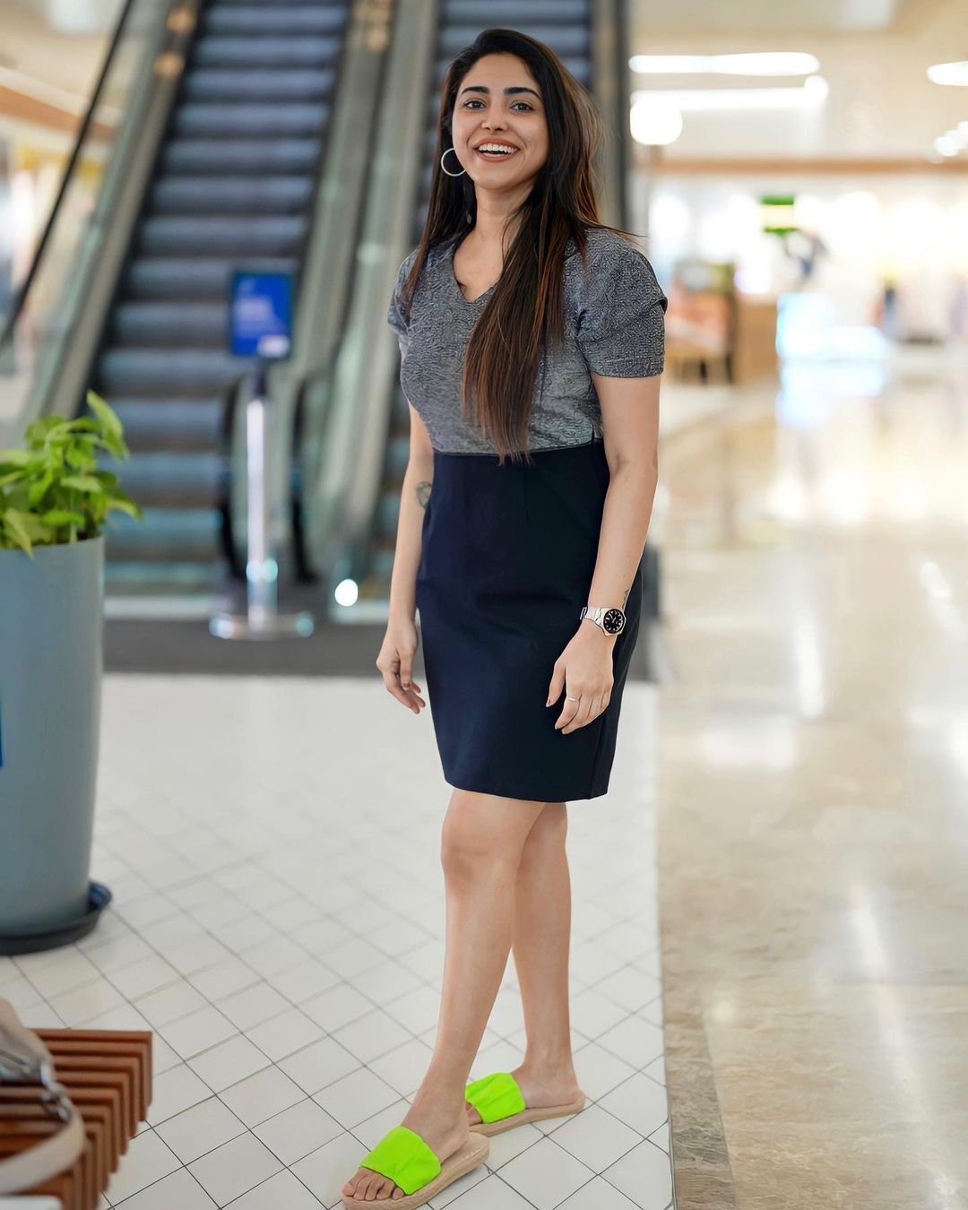 ദേ വീണ്ടും വന്നു ഞങ്ങളുടെ ക്യാപ്ഷന്‍ ക്യൂന്‍; അമേയാ...എടുത്ത ഫോട്ടോ കൂടി ഇടുമോ, വൈറല്‍ ചിത്രങ്ങള്‍