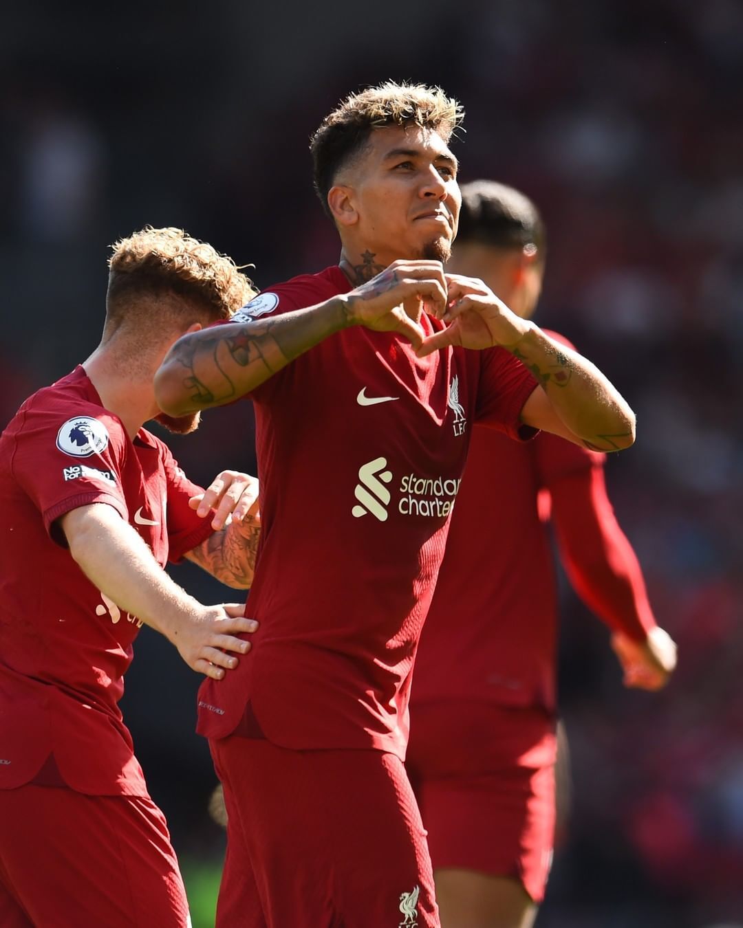 എന്ത് പണിയാടോ കാണിച്ചത്, ഇങ്ങനെയൊക്കെ ചെയ്യാമോ? ഇത് താന്‍ടാ ലിവര്‍പൂള്‍, ഗോളുകളുടെ പെരുമഴ