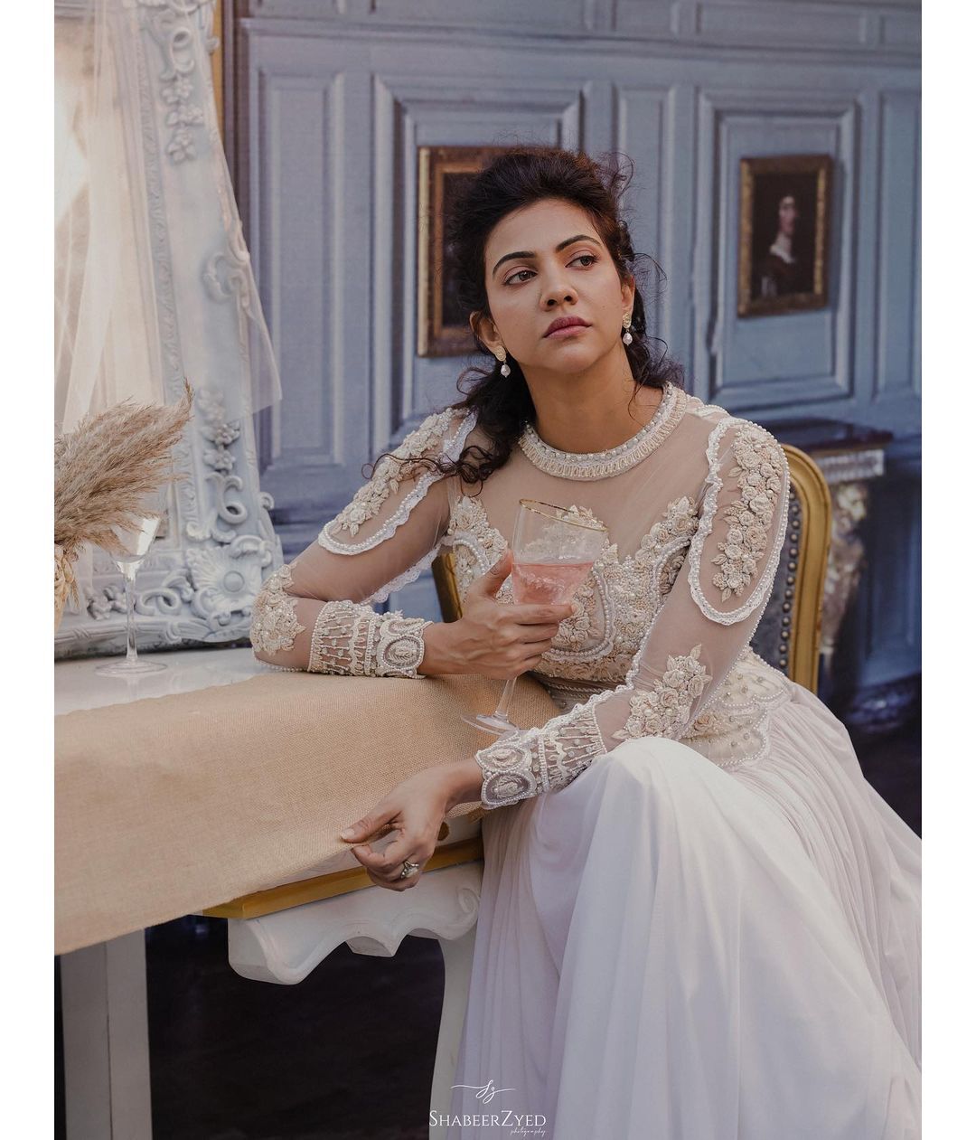 എന്ത് പറയാനാണ് ഇതിനപ്പുറം, കലക്കി, കിടുക്കി, തിമിര്‍ത്തു, പേര്‍ളി സ്റ്റൈലില്‍ മഡോണ സെബാസ്റ്റിയന്‍, ചിത്രങ്ങള്‍ വൈറല്‍