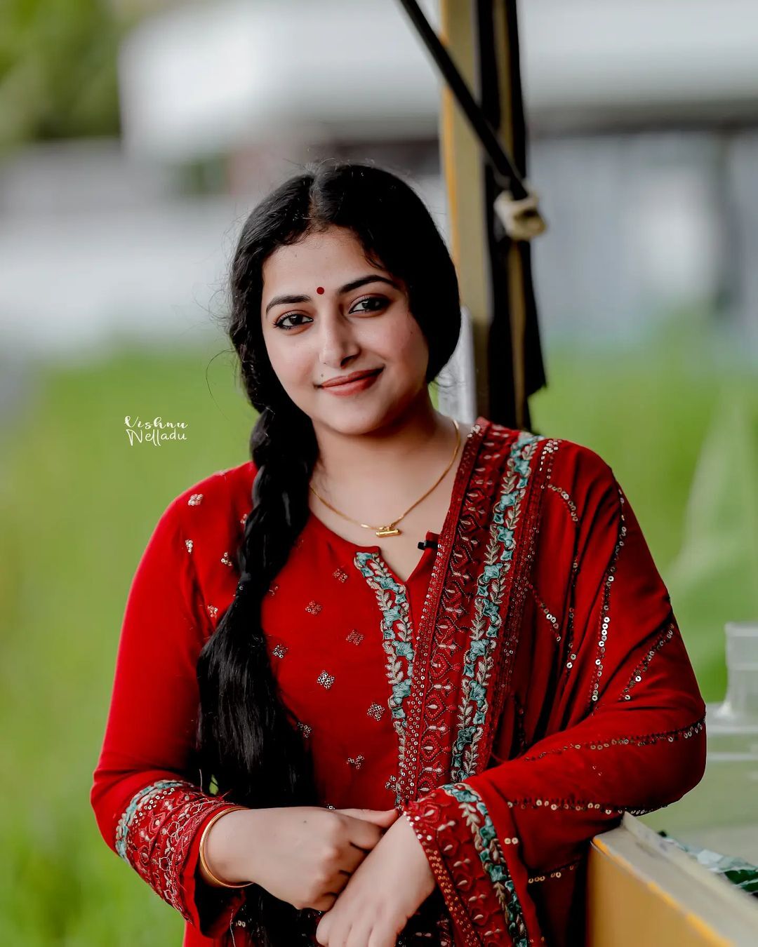 നാടൻ സുന്ദരി എന്ന് പറഞ്ഞാൽ അനു സിതാര തന്നെ; എന്തൊരു ഭംഗിയെന്ന് ആരാധകർ... ചിത്രങ്ങൾ