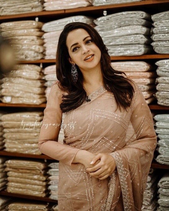 Mollywood Actress Bhavana Latest Photo In Saree