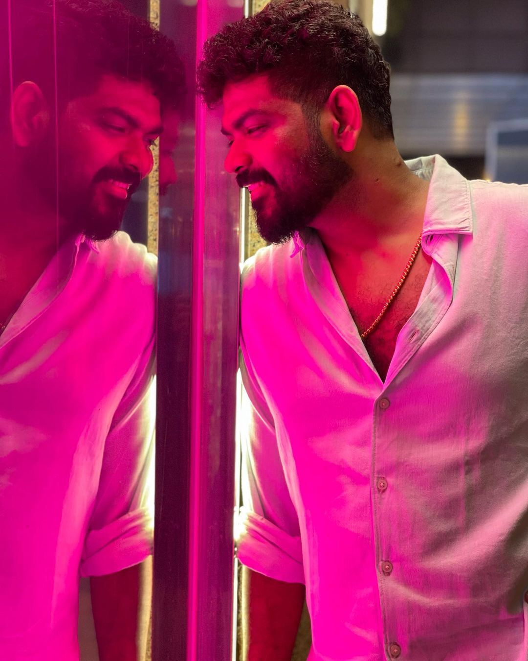 ലവ് ഇന്‍ ബാഴ്‌സലോണ, വിക്കിക്കൊപ്പം നയന്‍താരയുടെ റൊമാന്റിക് സെല്‍ഫി, പുതിയ ചിത്രങ്ങള്‍ വൈറല്‍