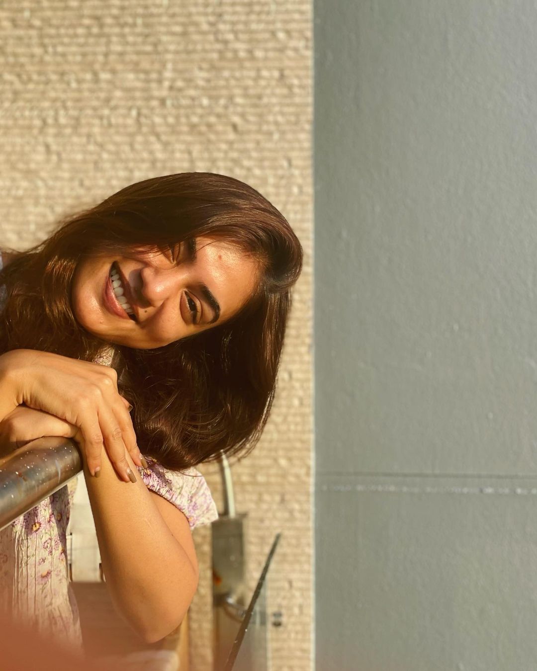 ക്യൂട്ട്‌നെസ് ബ്ലാക്ക് ആന്‍ഡ് വൈറ്റില്‍; മുത്തുമണിയാണ് നസ്രിയ, പൊളി നോട്ടമെന്ന് ആരാധകര്‍, ചിത്രങ്ങള്‍ വൈറല്‍