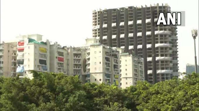 Noida Supertech Twin Towers demolished in just 9 seconds