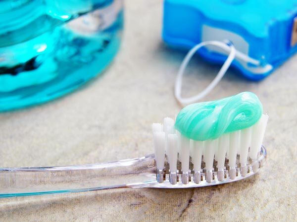 ആരോ​ഗ്യമുള്ള പല്ലുകളാണോ നിങ്ങൾക്ക് വേണ്ടത് എന്നാൽ തുടങ്ങാം ഈ  ശീലങ്ങൾ 