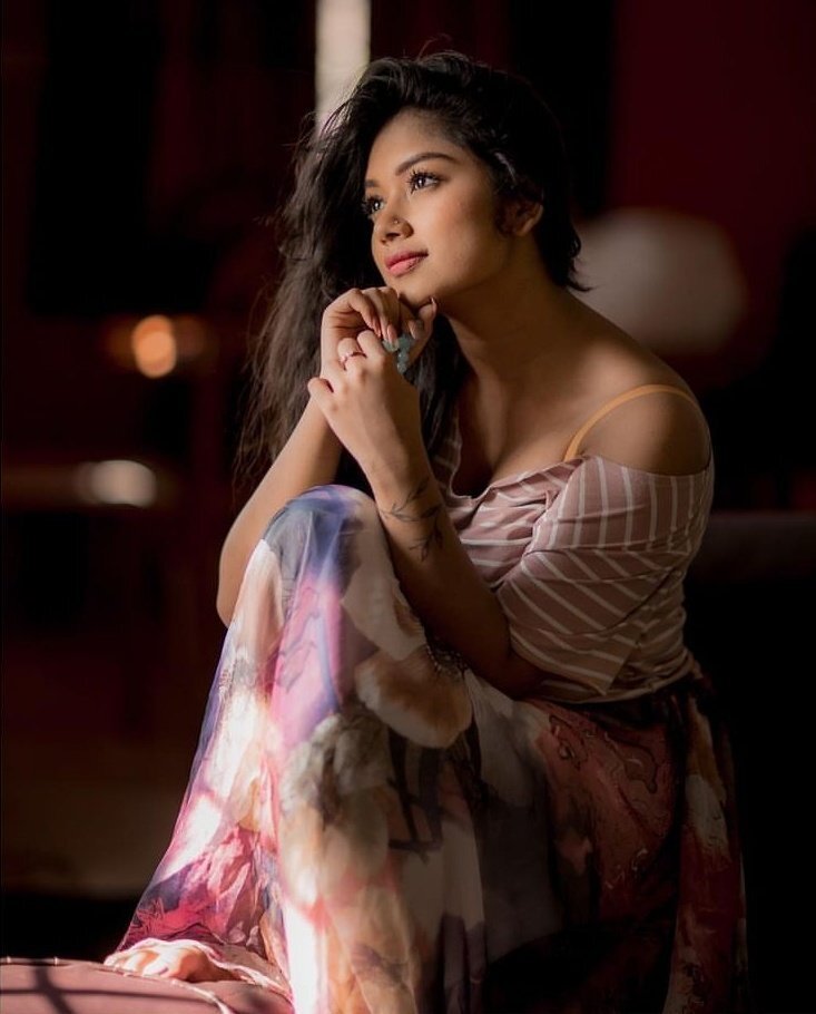 PHOTOS : வாவ்.. வேற லெவல் கியூட் போஸ் போங்க.. சீரியல் நடிகை ப்ரீத்தி ஷர்மாவின் நச் பிக்ஸ் இதோ! 