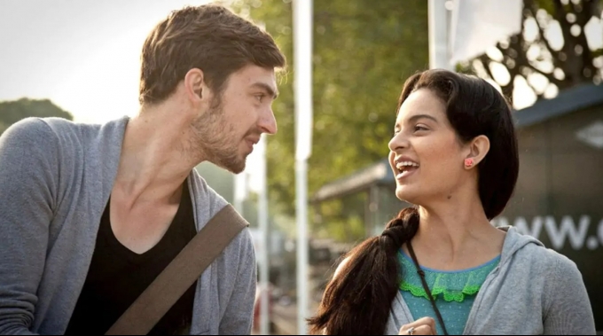 PHOTOS : ஆக்க்ஷன் முதல் ரொமான்ஸ் வரை.. பாலிவுட் சினிமாவில் நடித்த டாப் ஹாலிவுட் நடிகர்கள்.. சூப்பர் லிஸ்ட் இதோ!