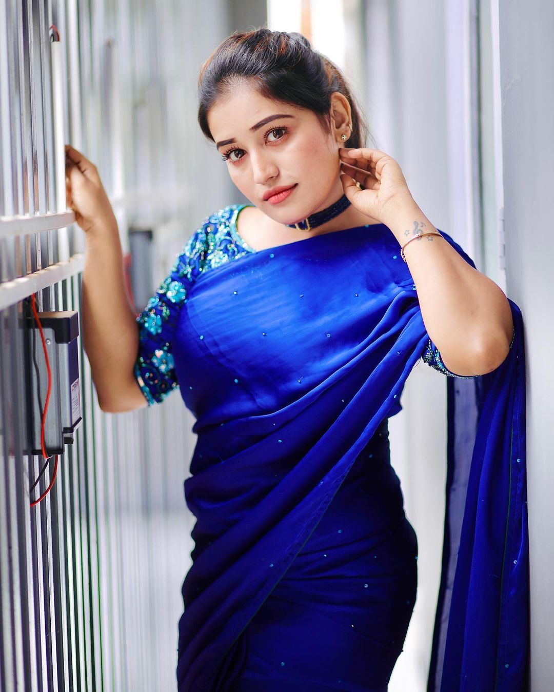 കേരള സ്റ്റൈലിൽ അനുമോൾ... തകർപ്പൻ ലുക്ക് ഏറ്റെടുത്ത് ആരാധകർ