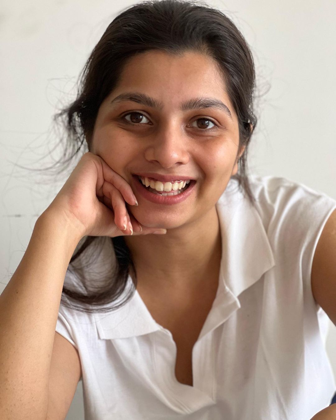 നിരഞ്ജന... യൂ ലുക്ക് സോ ക്യൂട്ട്; ഗ്ലാമറസ് ലുക്ക് തകര്‍ത്തു, വൈറലായി ഫോട്ടോഷൂട്ട്