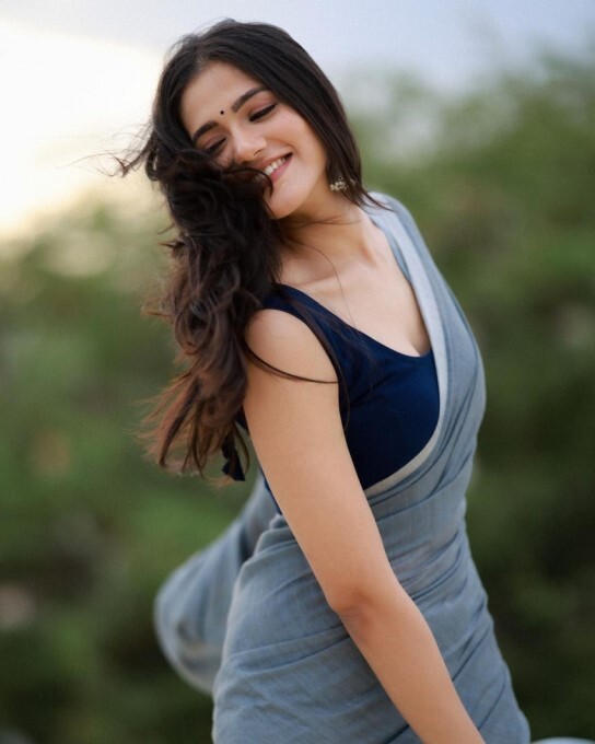 Tollywood Actress Simran Choudhary Looks Stunning In Ethnic Wear