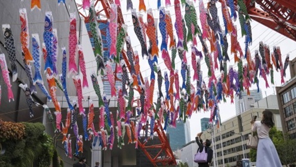  ഭക്ഷണം തൊട്ട് യാത്ര വരെ ഒടുക്കത്തെ ചെലവ്; കീശകാലിയാക്കുന്ന ലോകത്തിലെ 5 നഗരങ്ങൾ ഇതാ