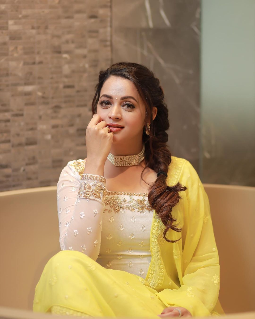   വീണ്ടും ഭാവന, സൗന്ദര്യത്തിന്റെ രഹസ്യം പറഞ്ഞേ മതിയാകൂവെന്ന് ആരാധകർ,  വൈറൽ ഫോട്ടോകൾ