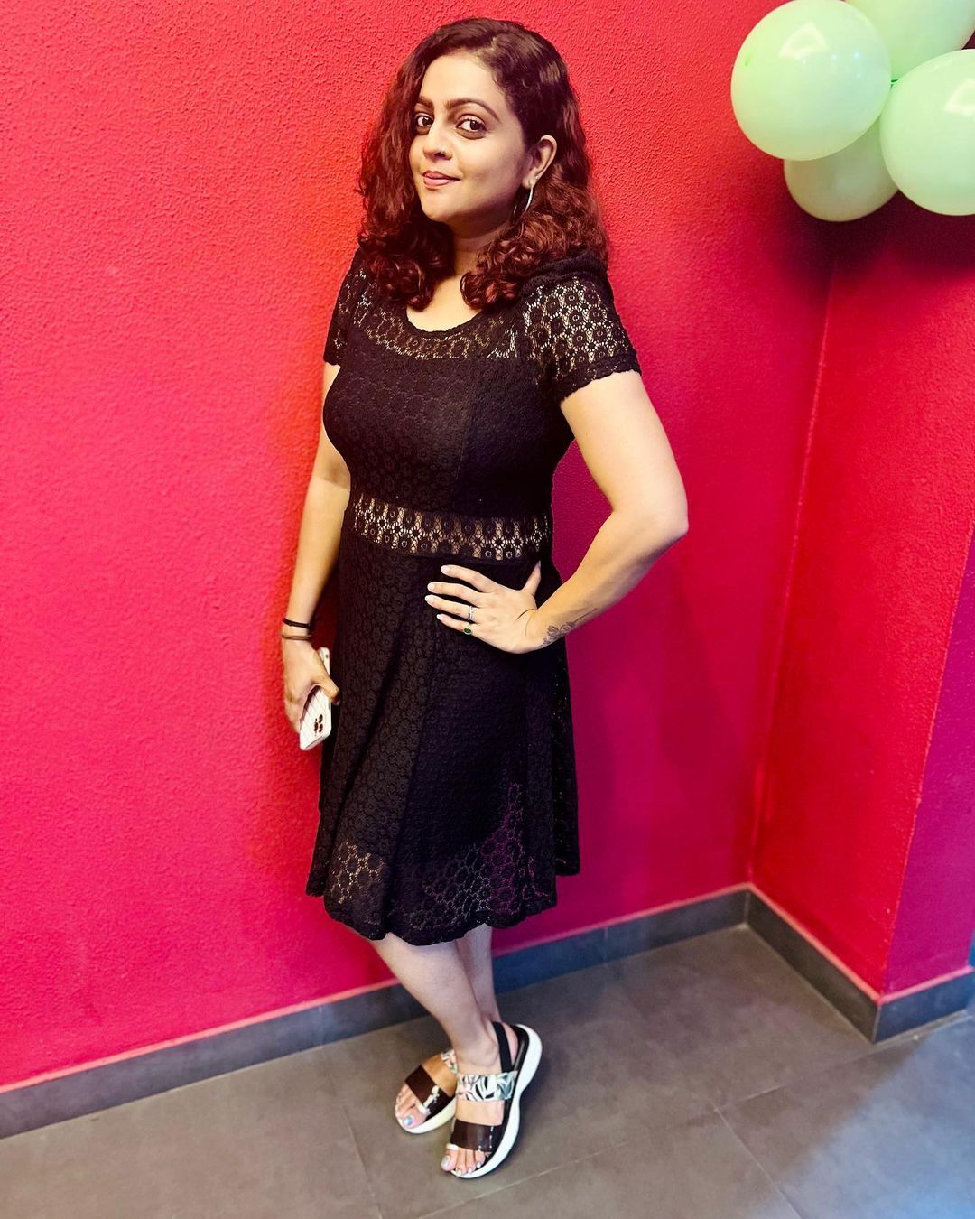 ആകാശത്തെ മാലഖ നേരിട്ട് ഭൂമിയിലേക്ക് വന്നോ...അശ്വതി എന്തായി കാണുന്നത്, അതിസുന്ദരി 