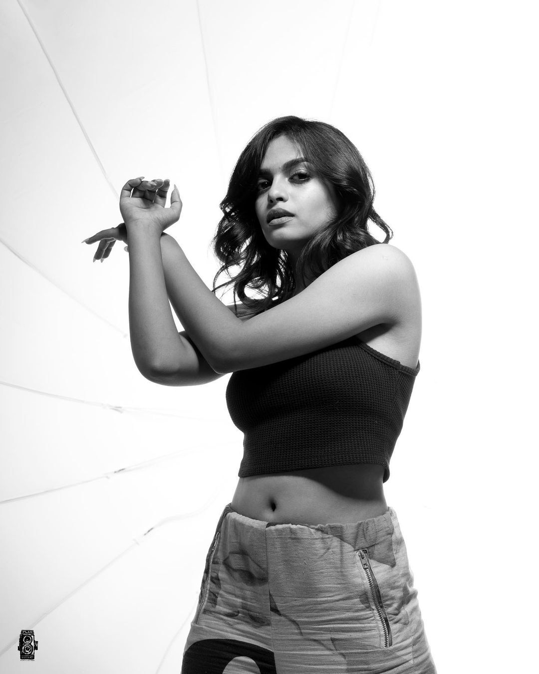 എജ്ജാതി ഗ്ലാമറസ്... ഗോപിക പുതിയ ലുക്ക് പൊളിച്ചു, വൈറല്‍ ചിത്രങ്ങള്‍ ഏറ്റെടുത്ത് ആരാധകര്‍