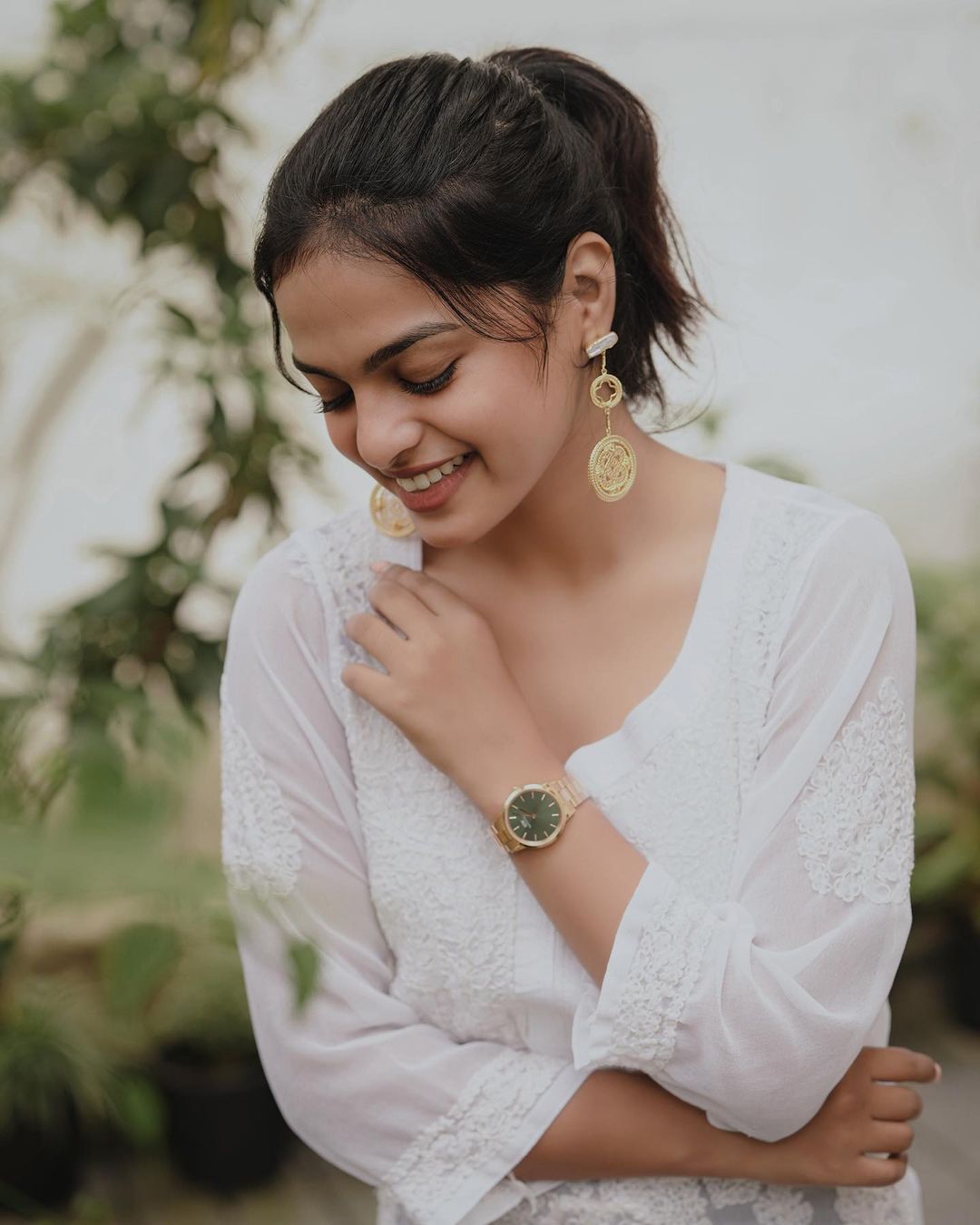 സൂപ്പർ ഗ്ലാമറസ് ലുക്കിൽ നടി ഗോപിക രമേഷ്... ബ്ലാക്ക് ആന്റ് വൈറ്റിൽ തിളങ്ങി നടി