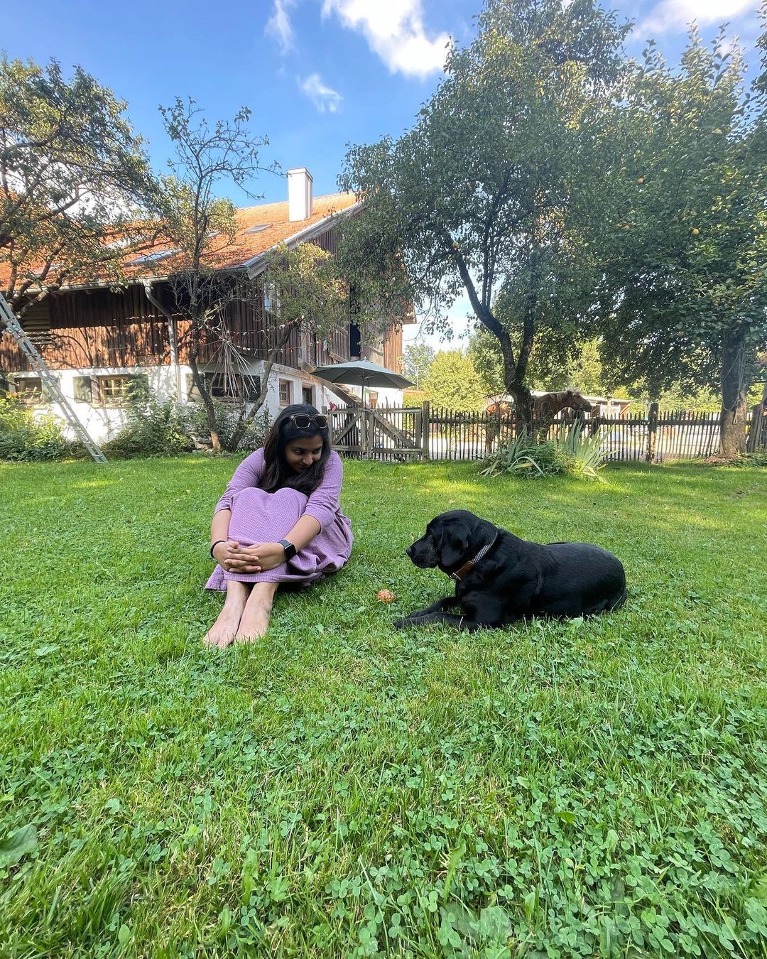 വെക്കേഷൻ അടിച്ചുപൊളിച്ച് രജിഷ വിജയൻ; ജർമ്മനി ചിത്രങ്ങൾ വൈറൽ 
