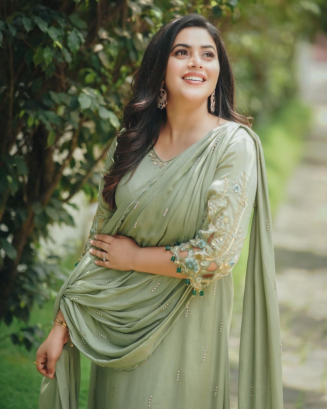 ഒറ്റവാക്കില്‍ പറഞ്ഞാല്‍ കിടുക്കി, ചിരി പിന്നെ പറയേണ്ടല്ലോ