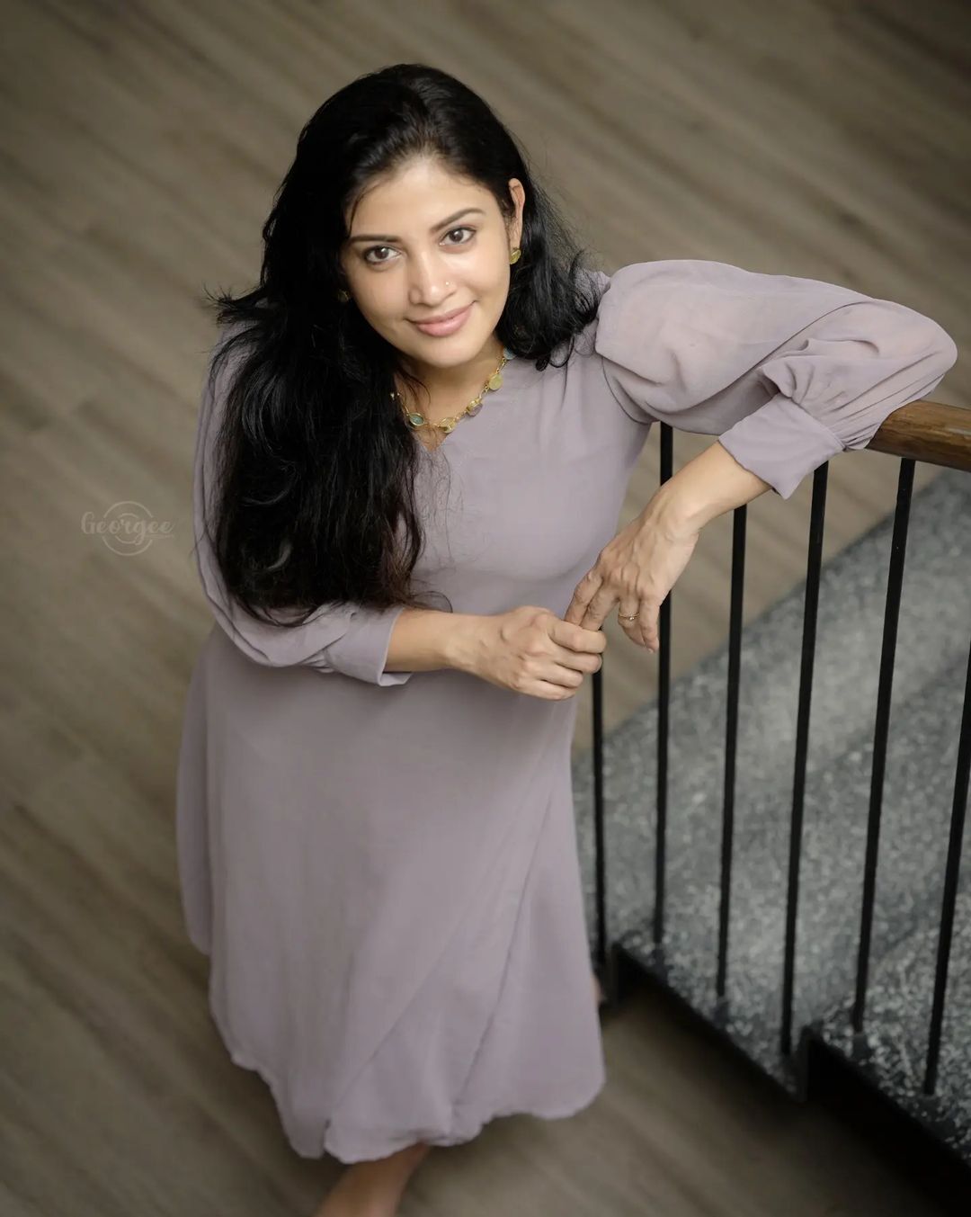 ഫോട്ടോ ഇടണം, ലൈക്ക് വാരിക്കൂട്ടണം, പോകണം...; വീണ്ടും കിടിലന്‍ ചിത്രങ്ങളുമായി ശിവദ