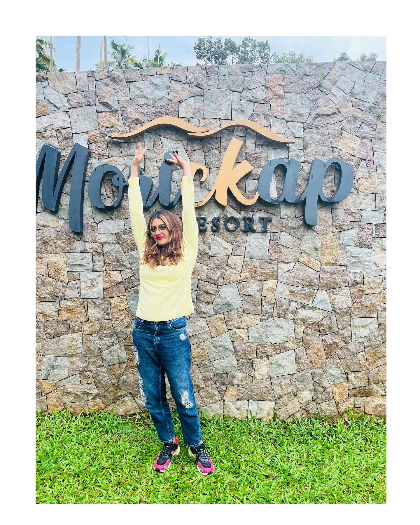  ദിലു എന്തൊരു ​ഹാപ്പിയാണ്...പുതിയ ചിത്രവുമായി ദിൽഷ ..ഫുൾ ഓൺ ആന്റ് ഹാപ്പി