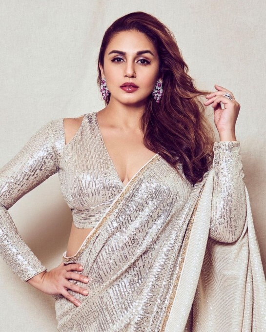 Bollywood Actress Huma Qureshi Looks Sizzling In Latest Photos
