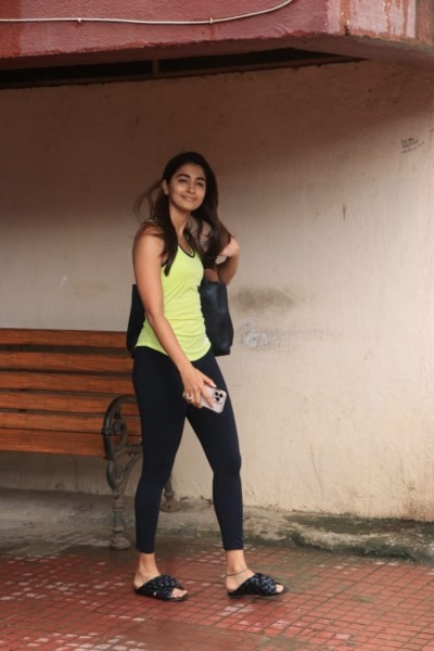 Check Out Bollywood Actress Pooja Hegde's Latest Photos