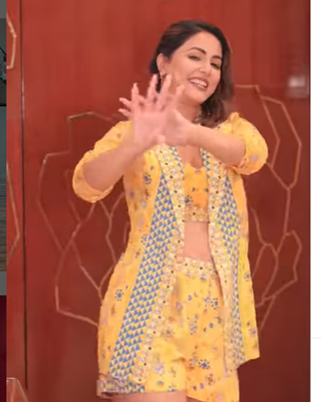 Check Out Latest Photos Of Bollywood Actress Hina Khan