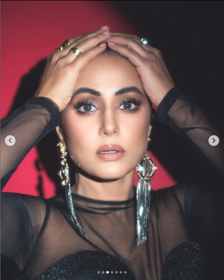 Check Out Latest Photos Of Bollywood Actress Hina Khan