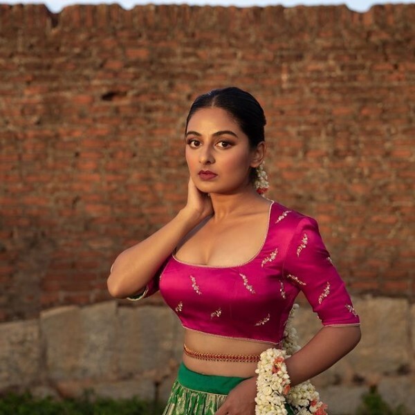 Check Out Mollywood Actress Esther Anil Latest Stunning Pics